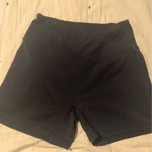 Alphalete XL shorts